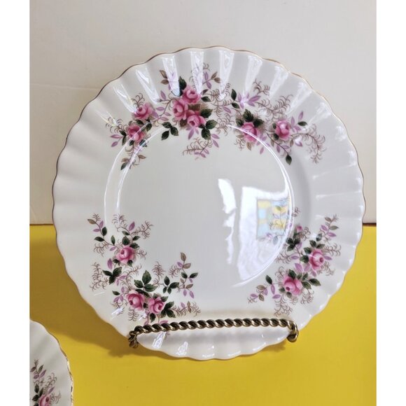 4 Sets Royal Albert Bone China Lavender Rose Tea Cup Saucer & Bread Plate 2008 - Picture 7 of 14